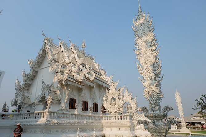 Golden Triangle, White, Black, Blue Temple Full Day Tour From Chiang Mai - Negative Feedback and Recommendations