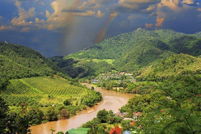 Golden Triangle & White Temple Private Tour From Chiang Mai - Important Guidelines