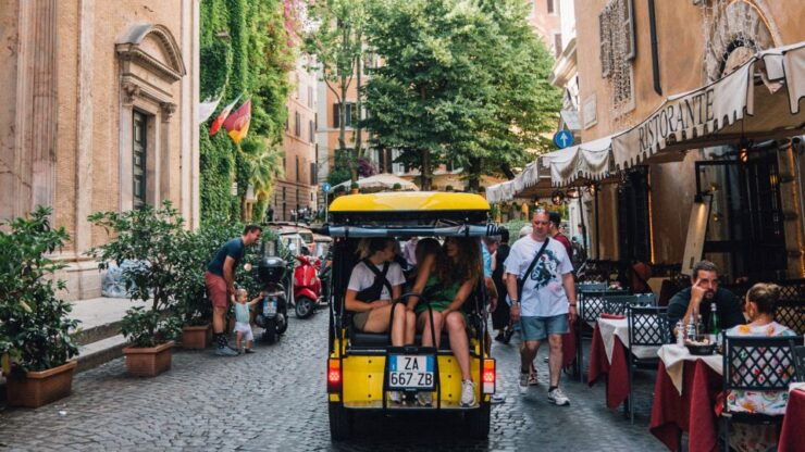 Golf Cart Driving Tour: Rome City Highlights in 2.5 Hrs - Key Features