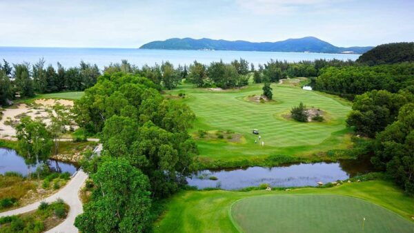 Golf Course Experience - Frequently Asked Questions