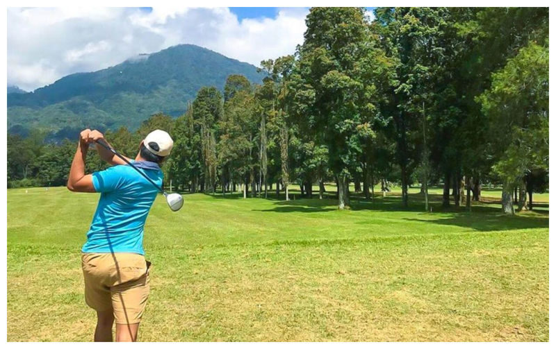 Golf Pass at Handara Golf, New Kuta Golf, or Bali National Golf Club - New Kuta: ocean views and a demanding round