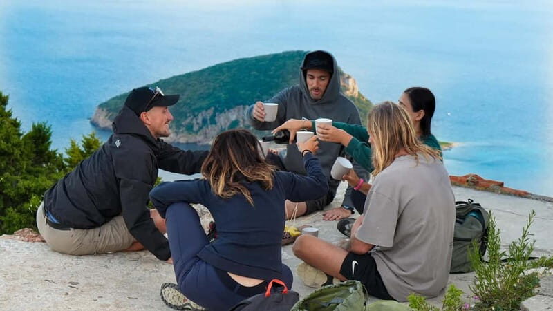 Golfo Aranci: Guided panoramic hike with aperitif and photos - FAQ