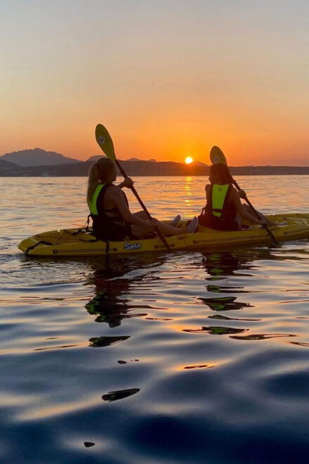 Golfo Aranci: Small Group Kayak Tour With Aperitif &Dolphins - Participant Requirements