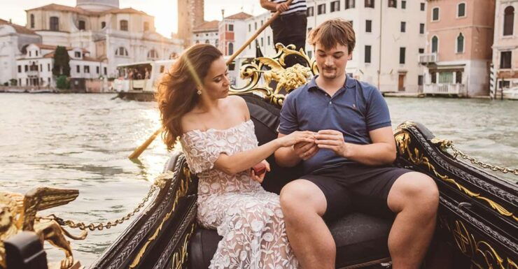 Gondola Elegance: Your Private Venetian Journey - Good To Know