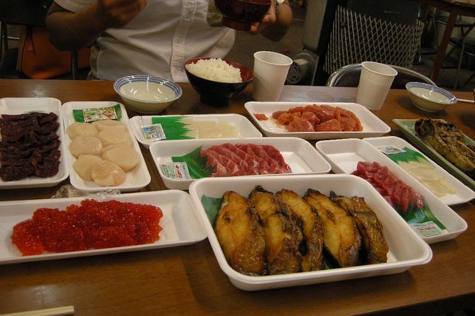 Good Morning Breakfast at Local Fish Market With a Guide - What to Expect at the Local Fish Market