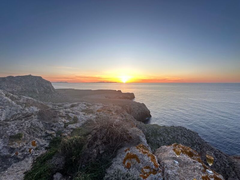 Good night Menorca: sunset with aperitif - An Enchanting Walk to the Viewing Spot