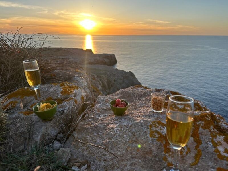 Good night Menorca: sunset with aperitif - The Guide: Knowledge and Passionate About Menorca