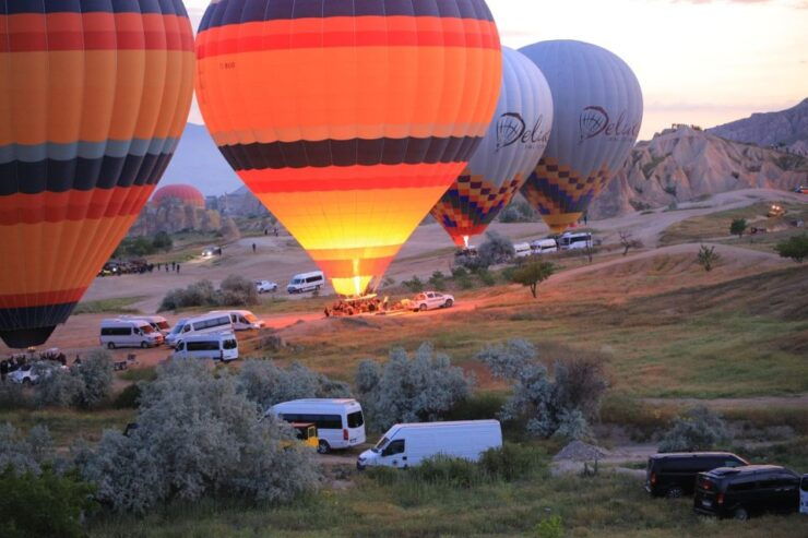 Göreme: Luxury Hot Air Balloon Flight in Göreme Valleys - Activity Highlights
