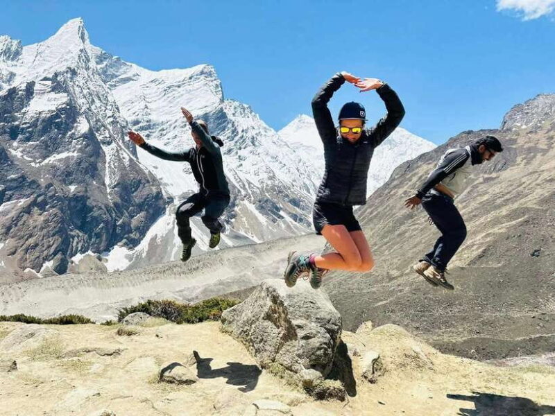 Gorkha: Honey Hunting Experience in Larpak - An In-Depth Look at the Gorkha Honey Hunting Tour