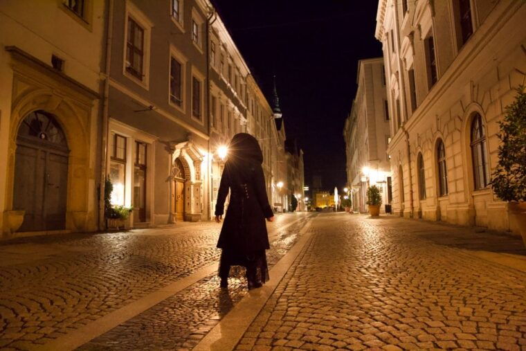 Görlitz: Ghosts and Spooky Historical Night Walking Tour - FAQs