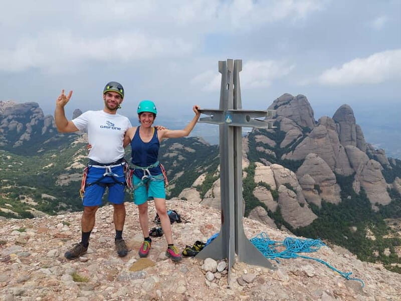 Gorros de Montserrat: climb and enjoy the magical mountain from its peaks. - Who Should Consider This Tour?