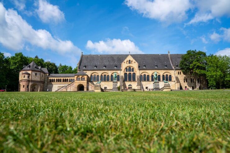 Goslar: Guided Tour of the Imperial Palace - Booking Information
