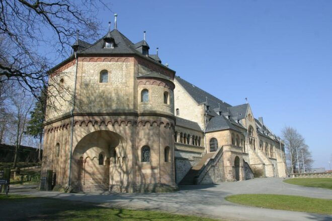 Goslar: Guided Tour of the Imperial Palace - UNESCO Heritage Site
