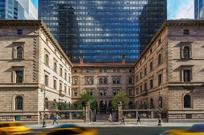 Gossip Girl Uptown Site Tour in a Vintage Car - Final Thoughts