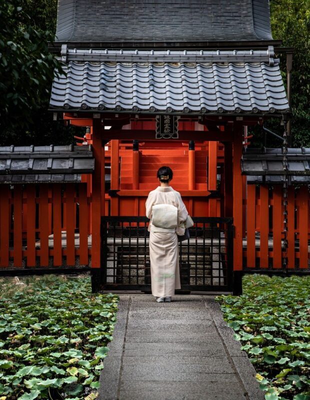Gotemba Outlets & Hakone Private Customizable Full-Day Tour - A day built around two distinct stops