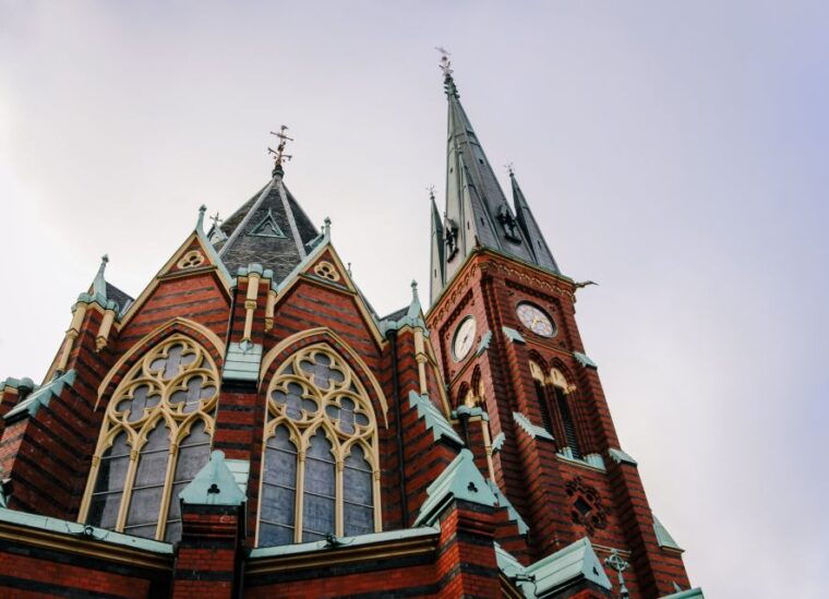 Gothenburg: Capture the most Photogenic Spots with a Local - Frequently Asked Questions