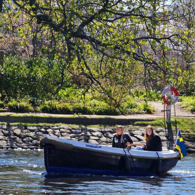 Gothenburg City Center: Electric Selfdrive Boat Tour - Sightseeing Options