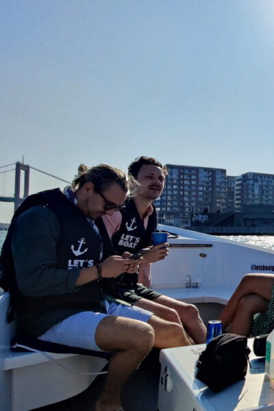Gothenburg City Center: Electric Selfdrive Boat Tour - Frequently Asked Questions