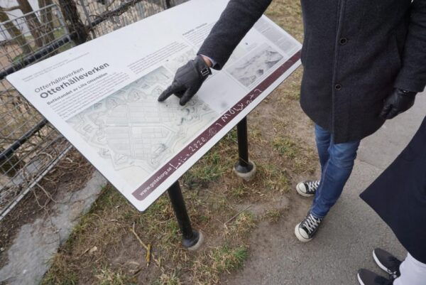 Gothenburg: Historical Walking Tour in Central City - Tips for First-Time Visitors