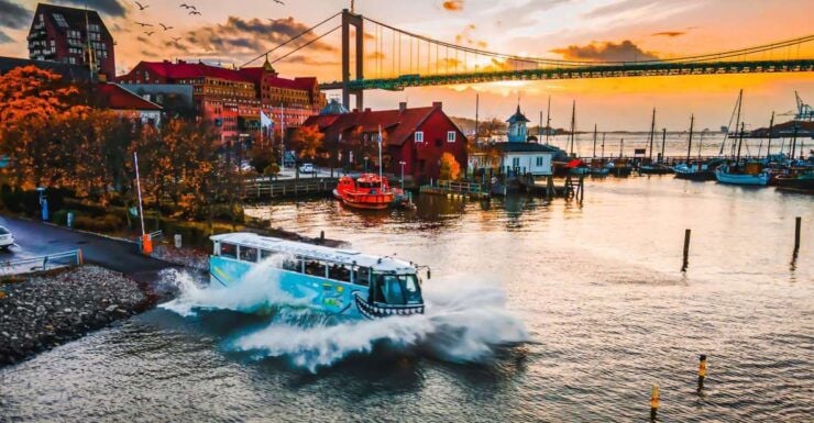 Gothenburg: Land & Water Amphibious Bus Sightseeing Tour - Booking Details
