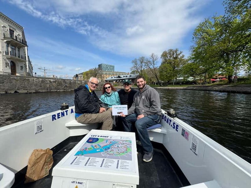 Gothenburg: Private Göta Älv Boat Tour with Pickup - The Experience: What You’ll Really Get