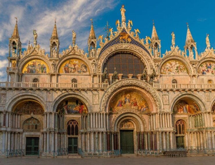 Gothic Grandeur & Byzantine Beauty: Venices Iconic Churches - Tour Highlights