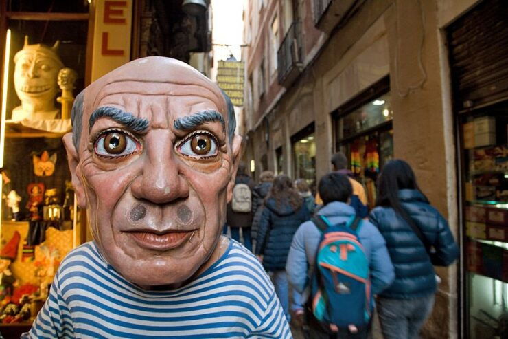 Gothic Quarter Free Walking Tour in English - Tour Details