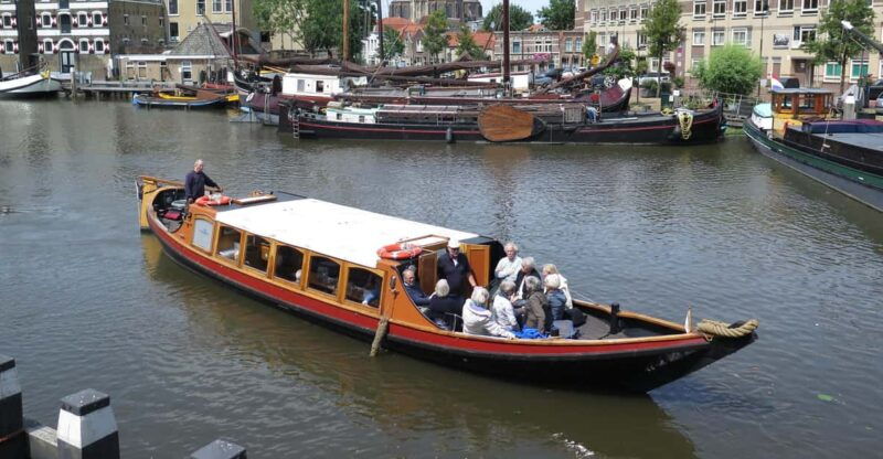 Gouda: Historical Canal Cruise - Practicalities: Transportation, timing, and booking