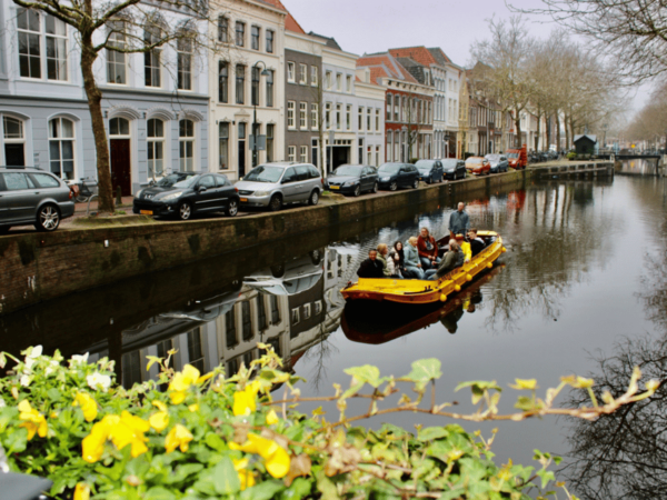 Gouda: Open Boat City Canal Cruise - Frequently Asked Questions