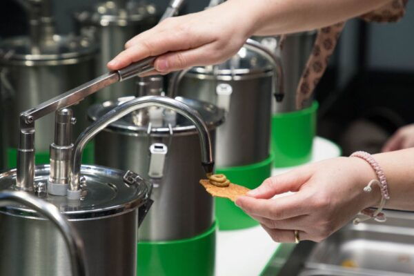 Gouda: Syrup Waffle Factory Ticket With a Waffle - What to Expect