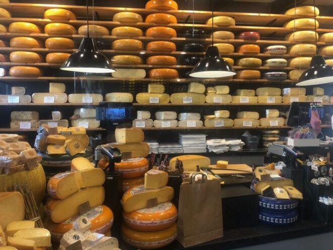 Gouda, Witches & Cheese Tour - Countryside Journey
