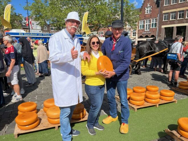 Gouda, Witches & Cheese Tour - Oudewater Highlights