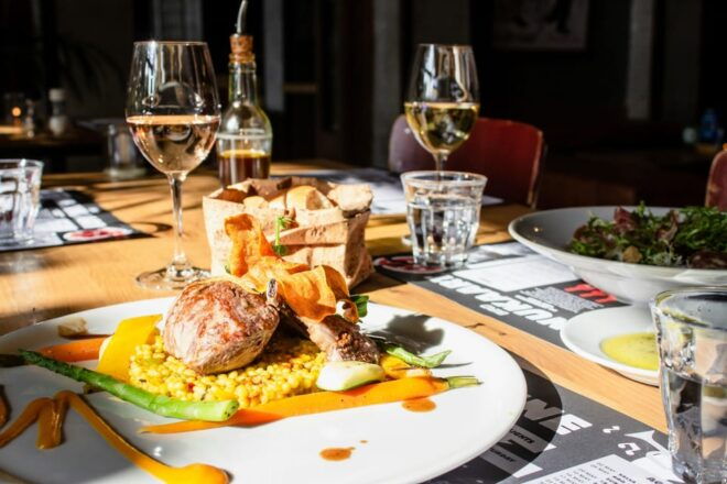Gourmet 5-Course Dinner Experience in Valencia - Inclusions