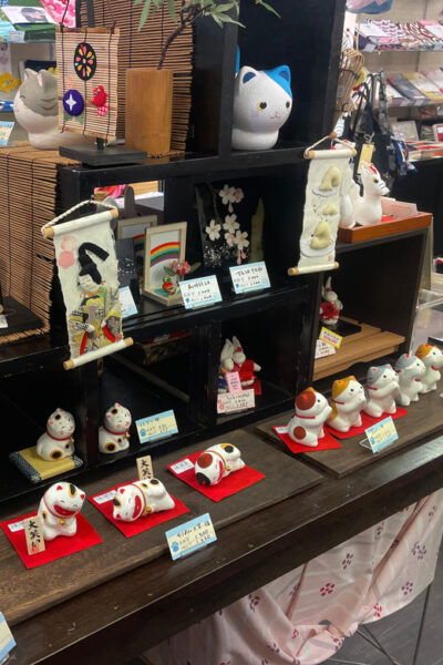 Gourmet and Historical Tour in Enoshima - Local Cuisine and Specialties