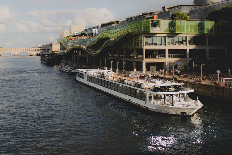 Gourmet Dinner Cruise on Seine River with Live Music in Paris - Key points to know before you book
