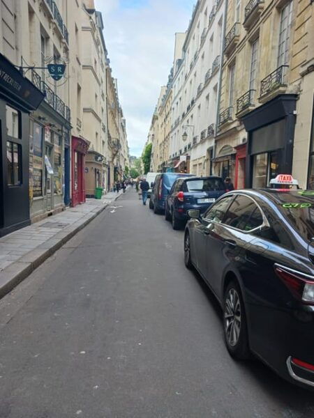 Gourmet Food Tour on Saint-Louis Island - Inclusions of the Tour