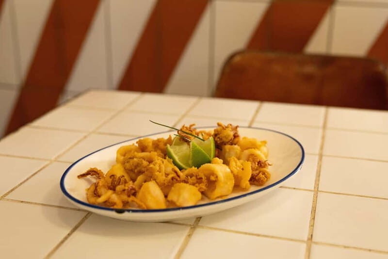 Gourmet Tapas: Local Tasting Menu at a Hidden Restaurant in Barcelona - Exploring La Cholita: A Hidden Gem in Nou Barris