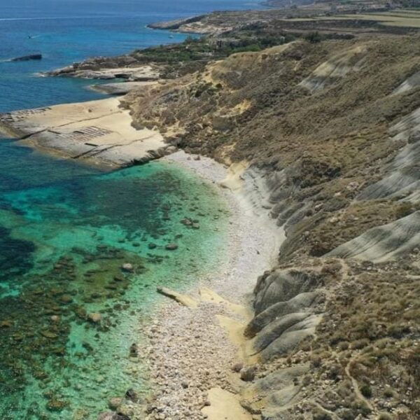 Gozo: 1 Hour Kayak Plus +Cave Tour + Drop off Blue Lagoon - Exploring the Caves