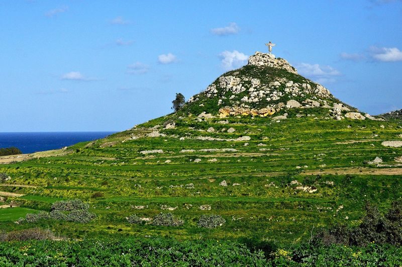 Gozo, Comino and The Blue Lagoon Trip from Sliema - Comino and the Blue Lagoon: beautiful, busy, brief