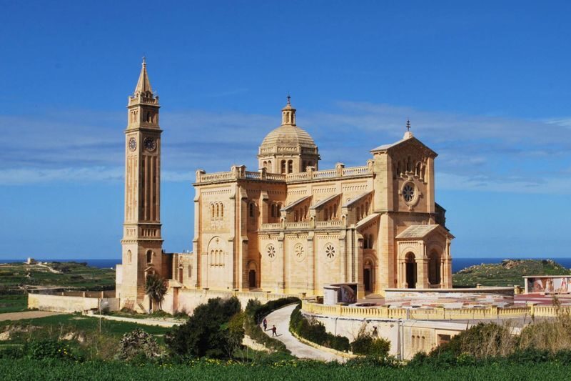 Gozo Hop-On Hop-Off Bus Tour - A practical way to see Gozo in one day