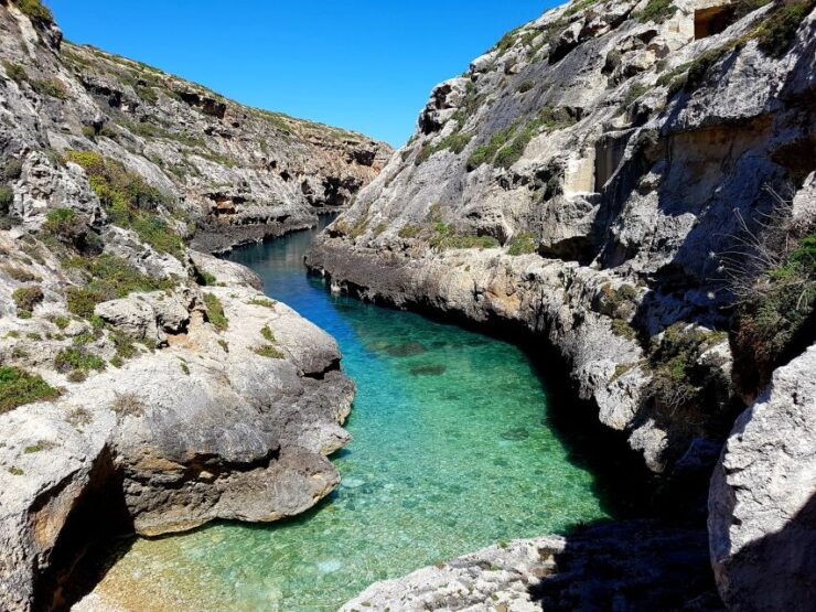 Gozo & Malta: Private Boat Charter Comino Blue-Lagoon - Experience Highlights of Comino Blue-Lagoon