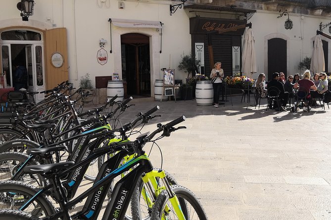 GPS Tour With E-Bike on Cycleroute of Acqueduct Pugliese With Wine Tasting Directly in Vineyards - Tour Overview