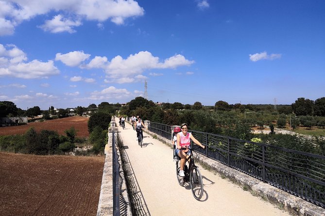 GPS Tour With E-Bike on Cycleroute of Acqueduct Pugliese With Wine Tasting Directly in Vineyards - Meeting and Pickup Details