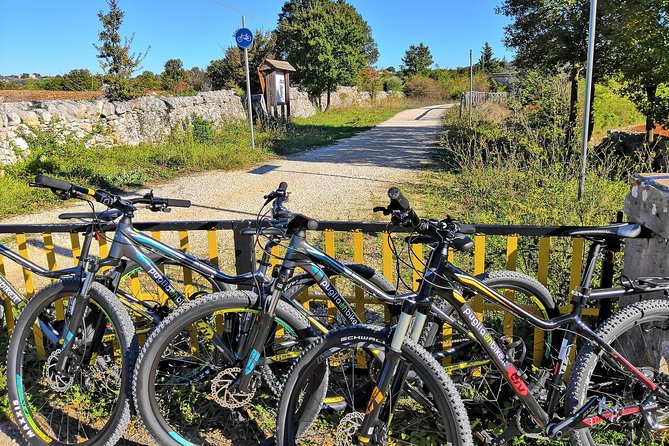GPS Tour With E-Bike on Cycleroute of Acqueduct Pugliese With Wine Tasting Directly in Vineyards - Additional Information