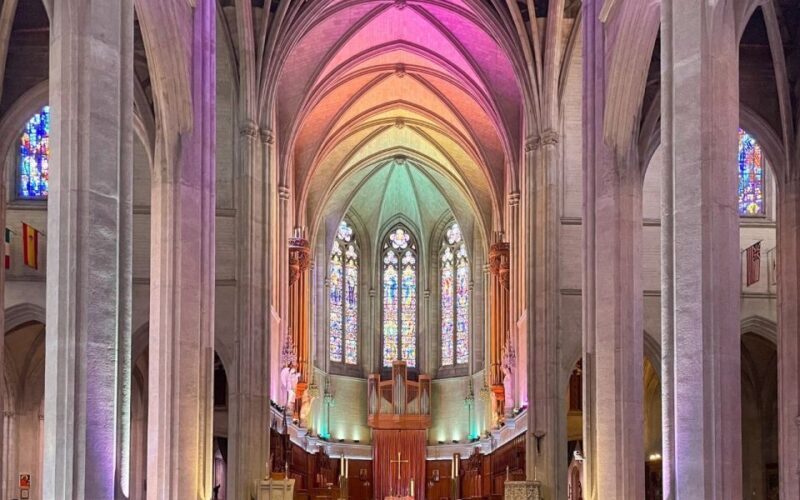 Grace Cathedral: Explore the Beauty (Entry + Self-Led Tour) - What to Expect During Your Visit