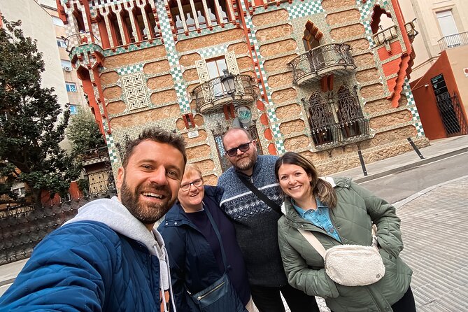 Gràcia District, Walk With a Friend in the Real Barcelona - Exploring the Local Architecture