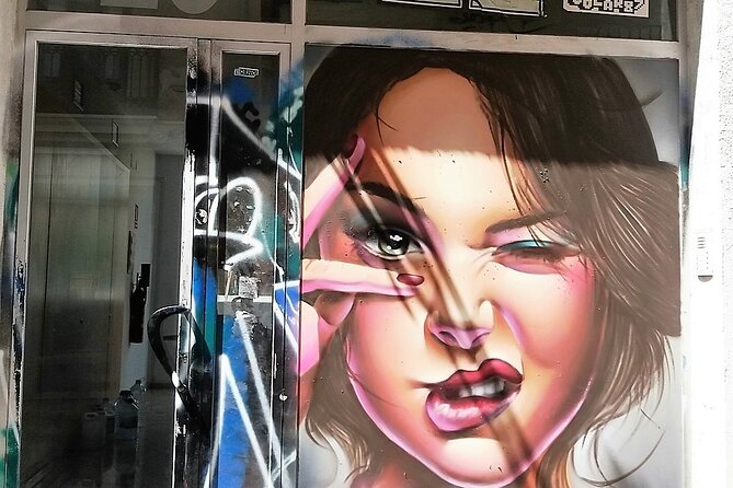 Grafiti Tour and Carmen Quarter - Common Questions