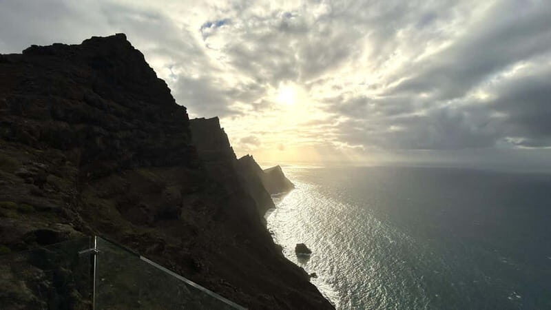 Gran Canaria: Full Coast Tour with Local Guide - Stunning Landscapes at Los Azulejos in Mogán