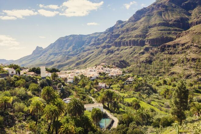 Gran Canaria: Full-Day VIP Tour by Bus - Additional Directions