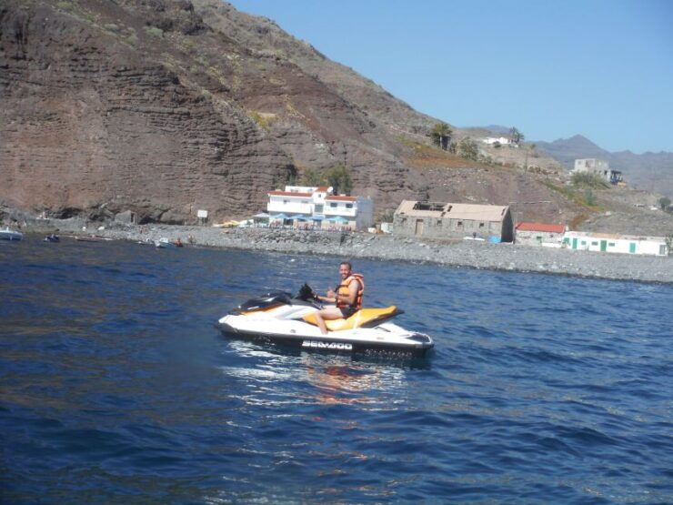 Gran Canaria: Jet Ski Safari - Duration, Instructor, and Pickup